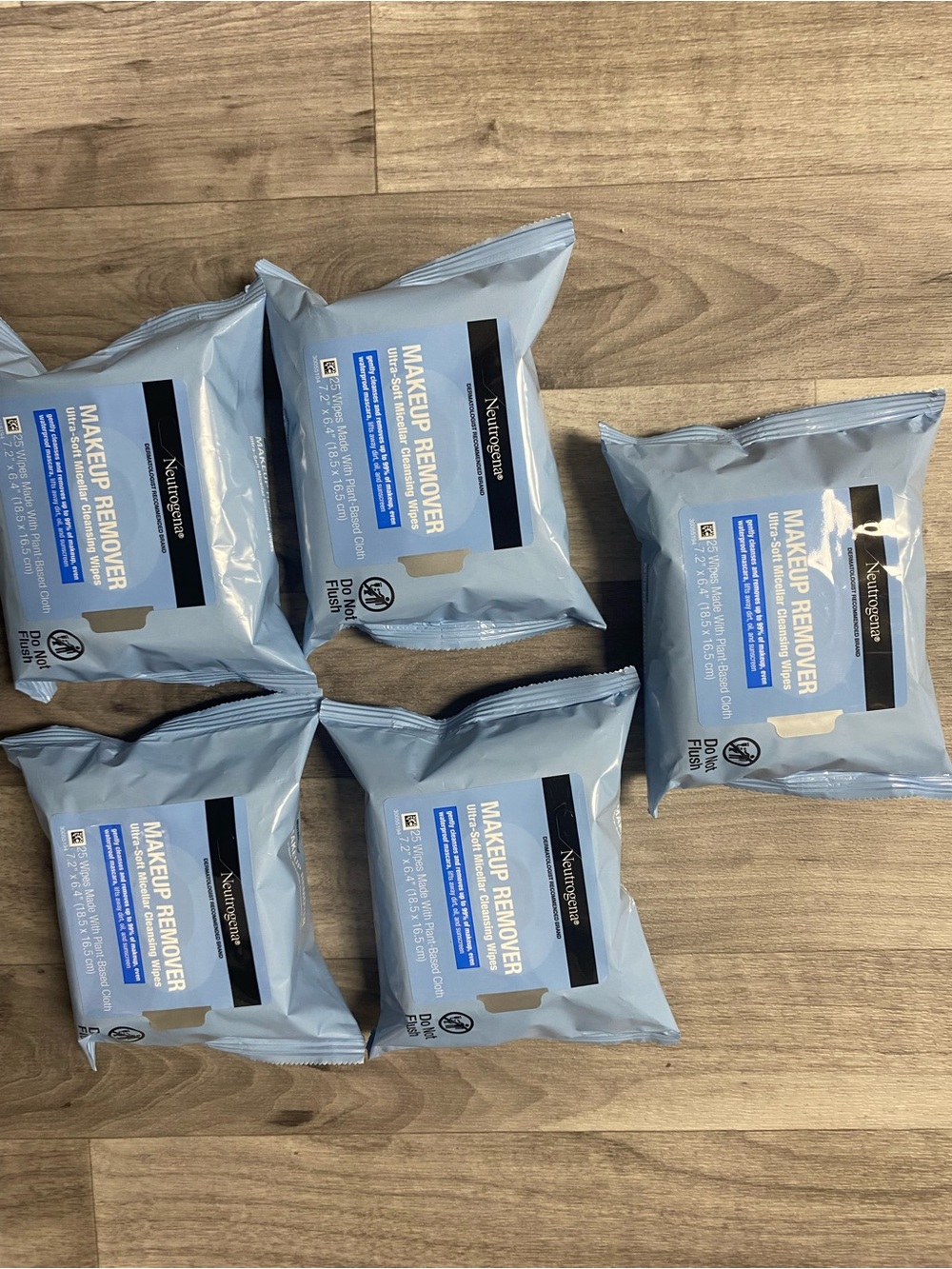 Neutrogena Makeup Remover Wipes - Pale Blue Packs